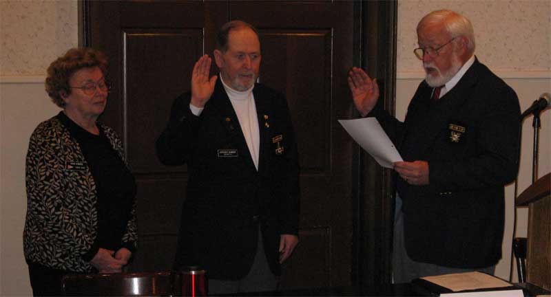 V/C Dave Hinders swears in D/C Art Kimber